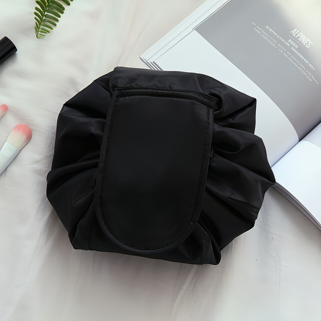 Easy Cosmetic Pouch